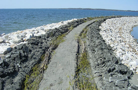 Digue pour protéger les Îles-de-la-Paix de l'érosion dans le Lac Saint-Louis