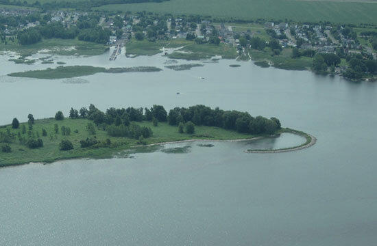 Digue pour protéger les Îles-de-la-Paix de l'érosion dans le Lac Saint-Louis